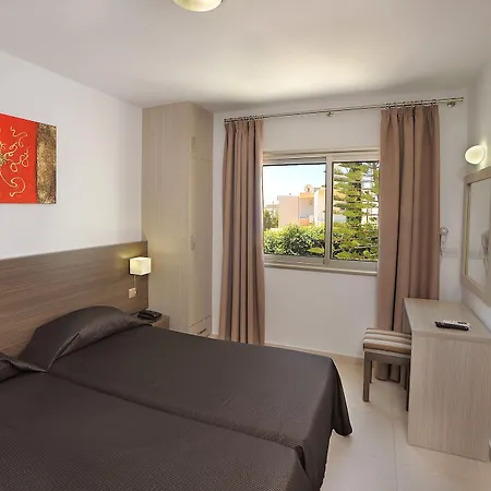 Petrosana Lejlighedshotel 3*