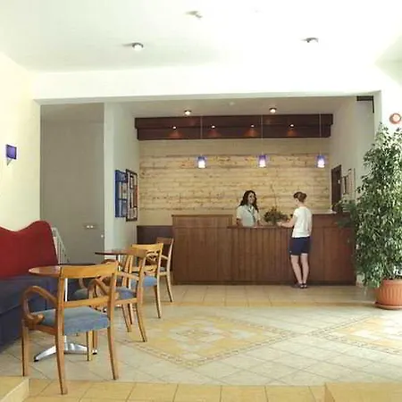Lejlighedshotel Petrosana 3*