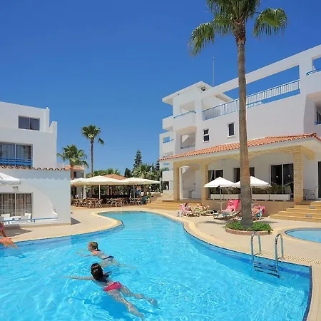 Petrosana Ayia Napa